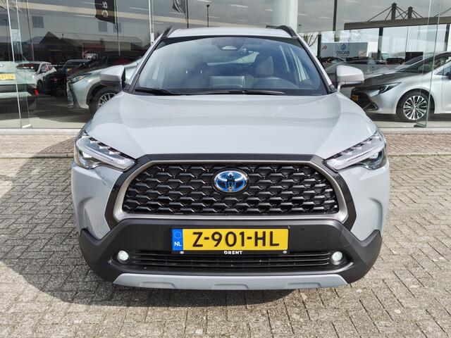 Toyota COROLLA Cross Hybrid 140 Style | Sensoren v/a | El. Achterklep | Stoel- & Stuu