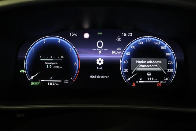 Toyota COROLLA Cross Hybrid 140 Style | Electrische achterklep | Dode hoek sensor | Parkeersensoren | Andoid-Apple Auto |