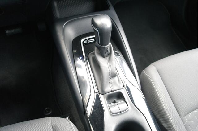 Toyota COROLLA Touring Sports 1.8 Hybrid First Edition | NL-Auto | Dealer Onderhouden | Carplay