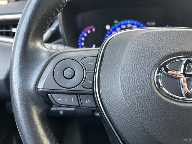 Toyota COROLLA Touring Sports 1.8 Hybrid Business Plus | 1e Eigenaar | Keyless entry | Trekhaak | Stoelverwarming | Lane assist | Camera