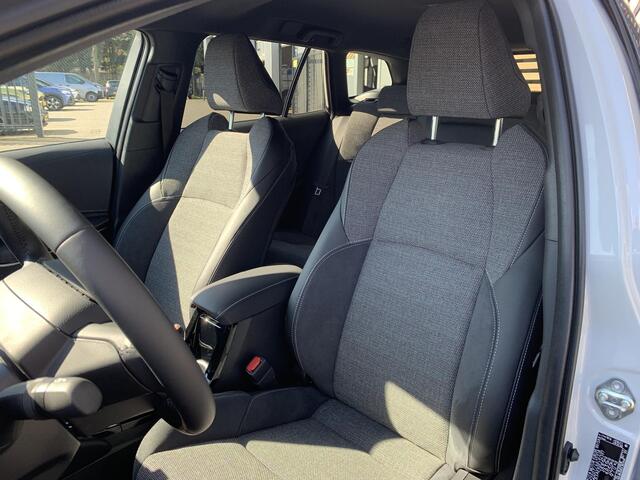 Toyota COROLLA Hybrid 140 Dynamic EXTRA INRUILVOORDEEL ¤ 2.000,--