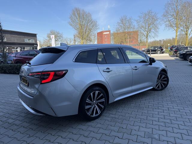 Toyota COROLLA Touring Sports 1.8 Hybrid Dynamic | Stoelverwarming | Parkeersensoren V+A