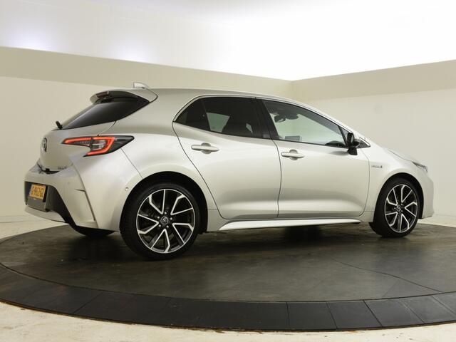 Toyota COROLLA 1.8 Hybrid Executive | PDC V+A | Blindspot | Navigatie