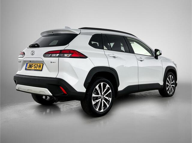 Toyota COROLLA Cross Hybrid 140 Style | Climate control | Winterpakket | 18'' LM velgen | Privacy glass |