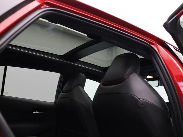 Toyota COROLLA Touring Sports 2.0 Hybrid Executive | Panoramadak | 18 Inch Velgen | Stoelverwarming | Headup Display |