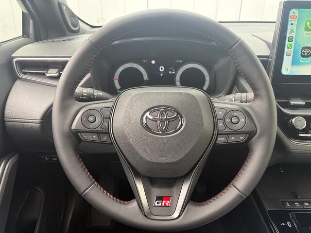 Toyota COROLLA Cross Hybrid 180 GR Sport Bi-Tone Nieuw NL Auto Voorraad Leverbaar JBL PDC
