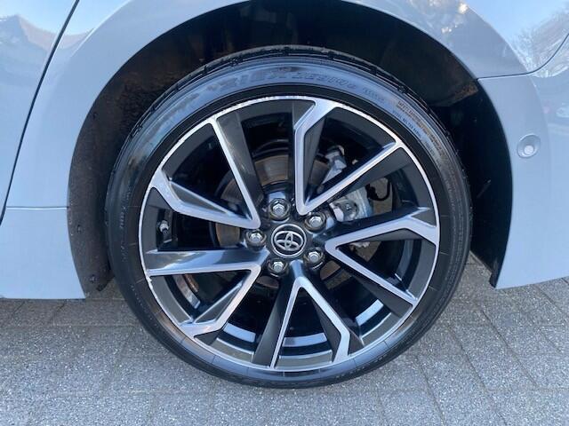 Toyota COROLLA Touring Sports 2.0 Hybrid Premium sport stoelen