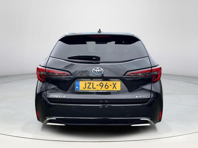 Toyota COROLLA Touring Sports Hybrid 140 Dynamic | Stoel- + stuurverwarming | Carplay | Elektrische achterklep | Dode hoek waarschuwing |
