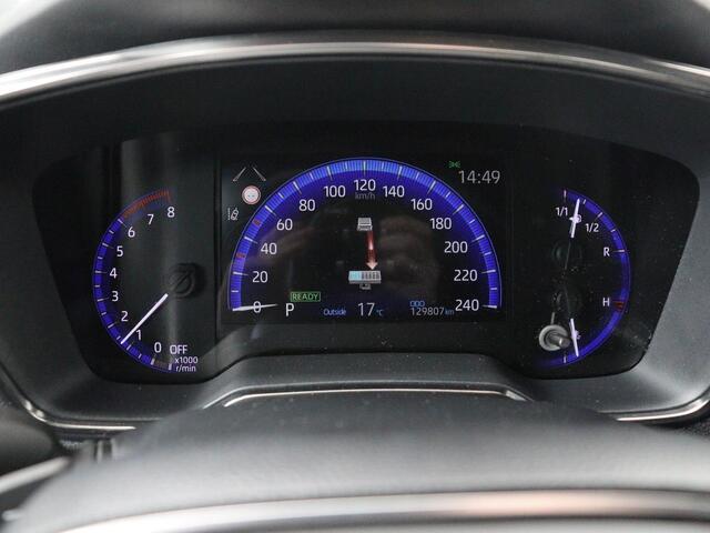 Toyota COROLLA Touring Sports 2.0 Hybrid Style | Trekhaak | Stoelverwarming | Cruise Control | Navigatie | Camera | Carplay | Full LED | DAB | Climate control | Head-up