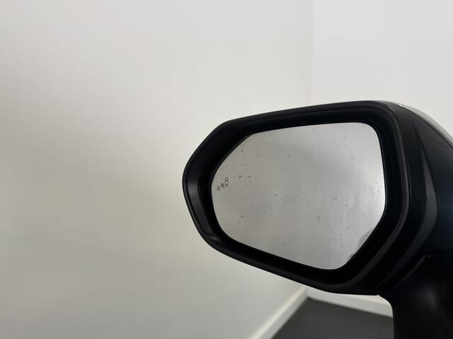 Toyota COROLLA Touring Sports 2.0 Hybrid Business Sport Intro