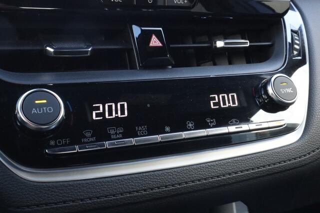 Toyota COROLLA Cross Hybrid 140 Style | Blindspot | Stoelverwarming | Parkeersensoren