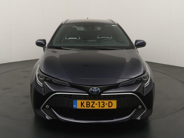 Toyota COROLLA Touring Sports 1.8 Hybrid Executive | Trekhaak | Leer | Adapt. cruise | Stoelverw. | El. a. klep | Dodehoek sens.