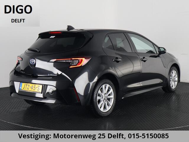 Toyota COROLLA HYBRID 140 BUSINESS BLACK ED. GARANTIE 5-2035* 15.000 KM!!! STOEL -EN STUURVERWARMNG . CAMERA . KEYLESS START/STOP . APPLE CARPLAY & ANDROID AUTO