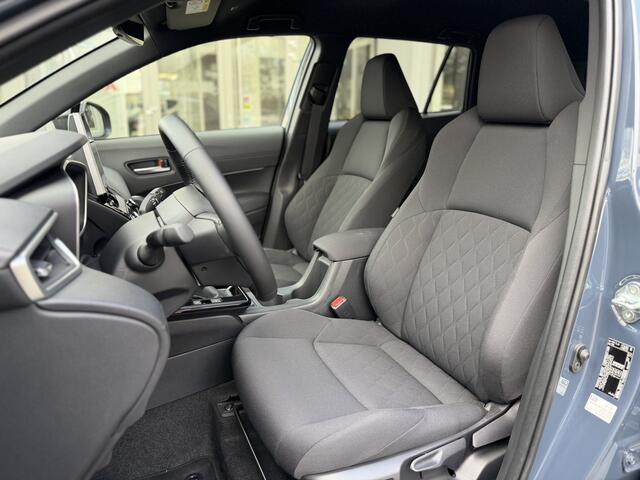 Toyota COROLLA Cross Hybrid 180 Dynamic | GEEN AFLEVERKOSTEN | Elektrische achterklep, Parkeersensoren, Dodehoekdetectie