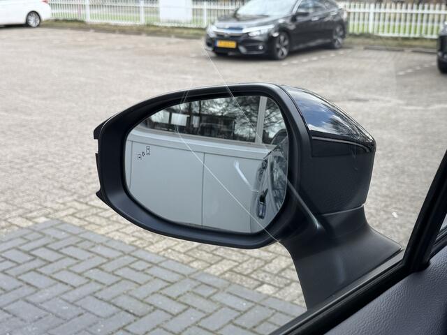 Toyota COROLLA Cross Hybrid 180 Dynamic | GEEN AFLEVERKOSTEN | Elektrische achterklep, Parkeersensoren, Dodehoekdetectie