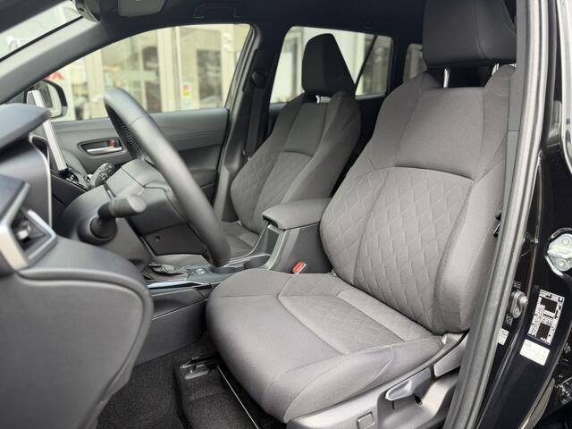 Toyota COROLLA Cross Hybrid 140 Style | GEEN AFLEVERKOSTEN | Parkeersensoren, Dodehoekdetectie, Elektrische achterklep