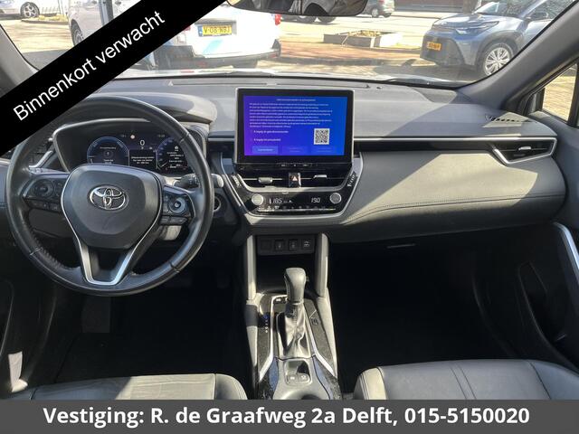 Toyota COROLLA Cross 2.0 High Power Hybrid First Edition | Apple Carplay/Android Auto | voorstoelen verwarmd | Elektrische kofferbak | BSM