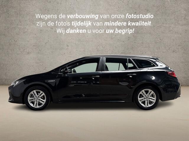 Toyota COROLLA 1.8 Hybrid Sport Automaat (NAVIGATIE, CLIMATE, CAMERA, SPORTSTOELEN, ADAPTIVE CRUISE, LM VELGEN, ZWART HEMEL, NIEUWSTAAT)