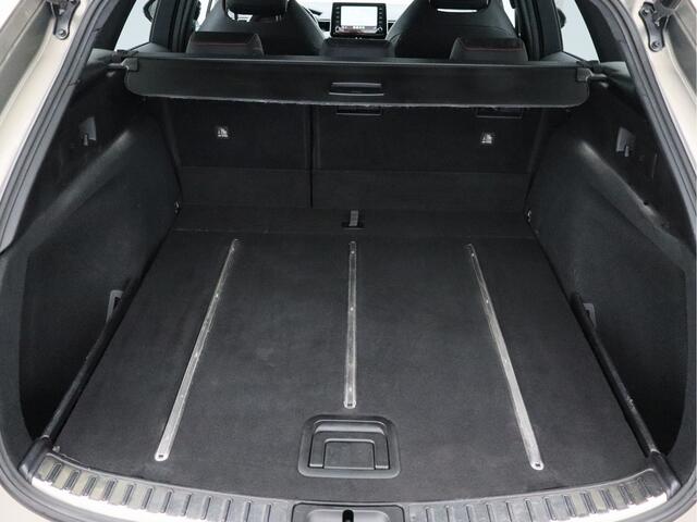 Toyota COROLLA Touring Sports 1.8 Hybrid Executive/ trekhaak/ compleet!