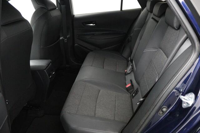 Toyota COROLLA Touring Sports 1.8 Hybrid Dynamic | Stoelverwarming | Keyless | Apple carplay-android auto | Parkeercamera |