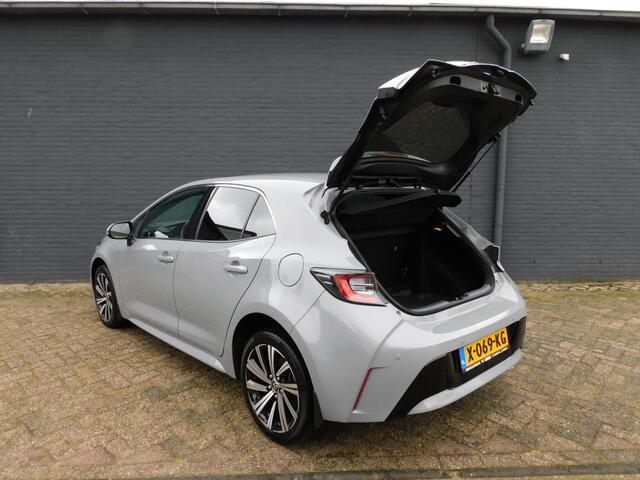 Toyota COROLLA 1.8 Hybrid Dynamic DEALER ONDERHOUDEN! CARPLAY/ANDROID! STOEL+STUURVERWARMING! CAMERA! CRUISE! CLIMA!