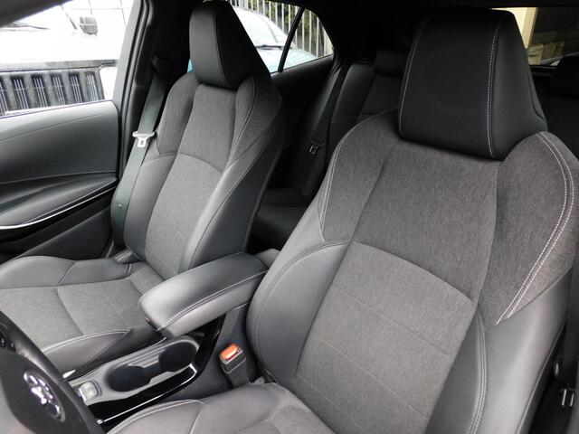 Toyota COROLLA 1.8 Hybrid Dynamic DEALER ONDERHOUDEN! CARPLAY/ANDROID! STOEL+STUURVERWARMING! CAMERA! CRUISE! CLIMA!