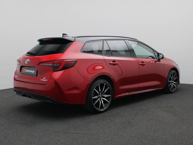 Toyota COROLLA Touring Sports Hybrid 200 Business GR Sport Plus 196PK Aut. 18" LM Velgen, Full LED verlichting, Stoelverwarming, Elektr. Achterklep, Side Assist, Keyless