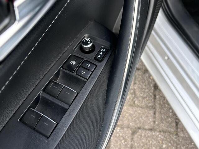 Toyota COROLLA Touring Sports 2.0 Hybrid Dynamic