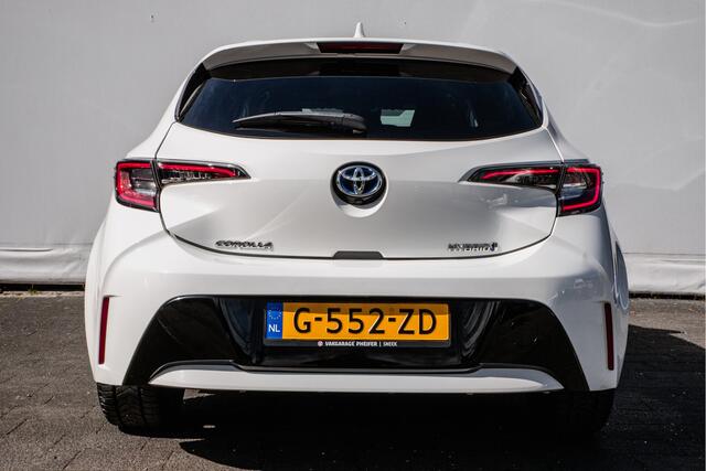 Toyota COROLLA 1.8 Hybrid Aut. Business Plus Stoelverwarming/ Camera/ App navigatie/ DAB+/ Adapt. cruise