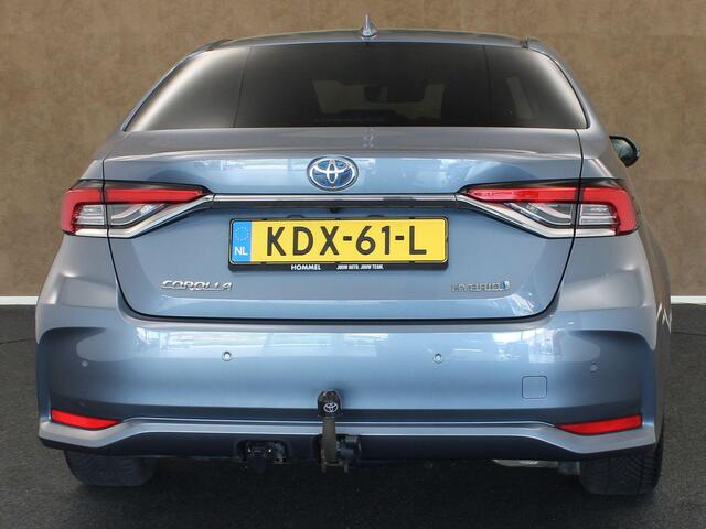 Toyota COROLLA 1.8 Hybrid Active - AFNEEMBARE TREKHAAK - TREKGEWICHT 750 KG - NAVIGATIE - CLIMATE CONTROL - 17 INCH LICHT METALEN VELGEN - KEYLESS ENTRY/ START- CAMERA - ADAPTIEVE CRUISE CONTROL - LENDESTEUN VERSTELLING BESTUURDERSSTOEL - PARKEERSENSOREN VOOR/ ACHTER - 