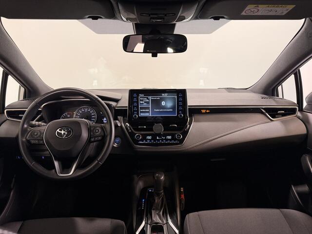 Toyota COROLLA Touring Sports 1.8 Hybrid Active | Premium lak Silver | Apple Carplay |