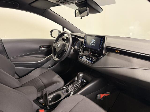 Toyota COROLLA Touring Sports 1.8 Hybrid Active | Premium lak Silver | Apple Carplay |