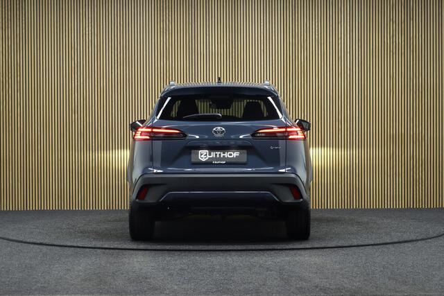 Toyota COROLLA Cross Hybrid 180 Dynamic | ¤ 3.700,- Demo Voordeel! | Adaptive-cruise | Camera | Clima | Keyless | Navigatie | Apple Carplay & Android Auto | Parkeerhulp | Stoel & Stuurverwarming | Dodehoekdetectie