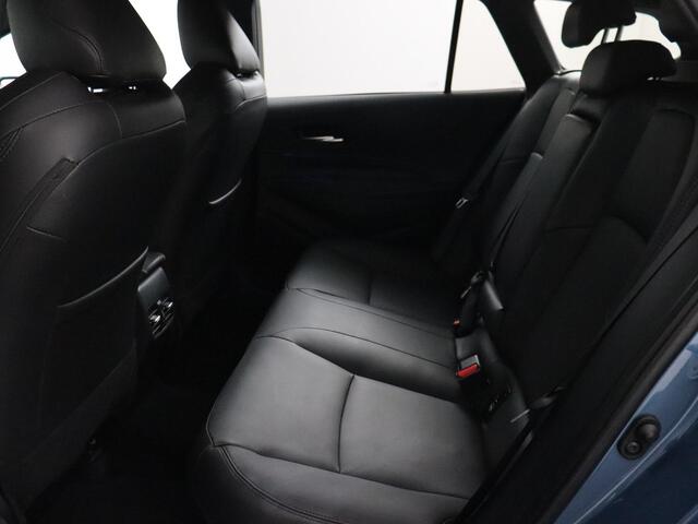 Toyota COROLLA Touring Sports 2.0 Hybrid Business Plus | ACC | Trekhaak | Carplay | Camera!