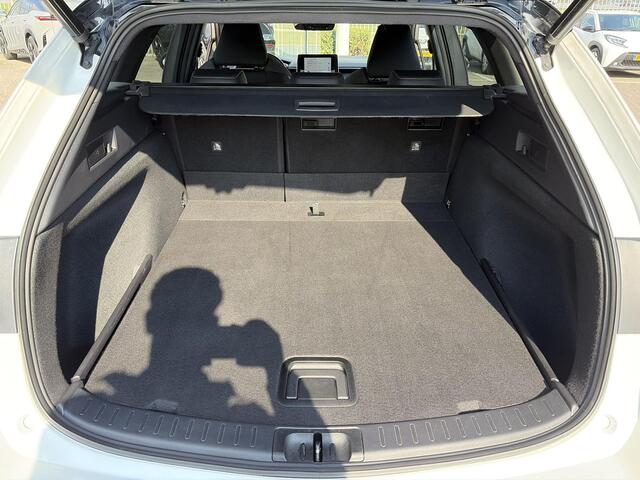 Toyota COROLLA Touring Sports 1.8 Hybrid Dynamic