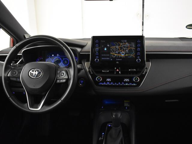 Toyota COROLLA 2.0 Hybrid Executive JBL-audio | Trekhaak | Head-up |