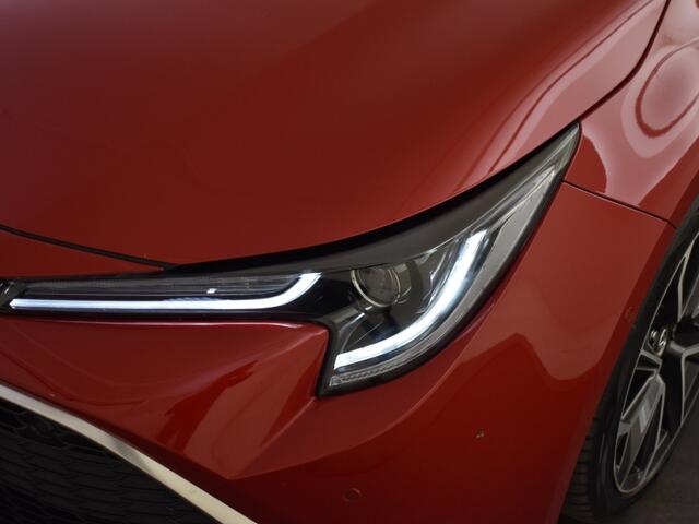 Toyota COROLLA 2.0 Hybrid Executive JBL-audio | Trekhaak | Head-up |