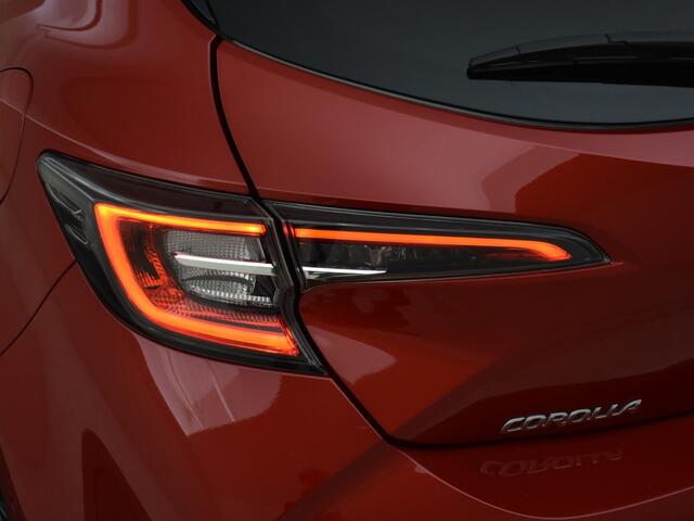 Toyota COROLLA 2.0 Hybrid Executive JBL-audio | Trekhaak | Head-up |