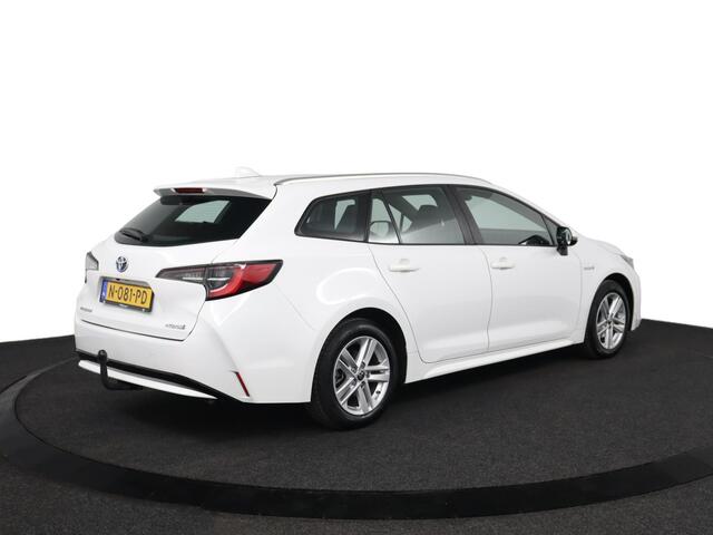 Toyota COROLLA Touring Sports 1.8 Hybrid Active | Apple Carplay/Android Auto | Trekhaak | Parkeercamera | Adaptieve Cruise-Control |