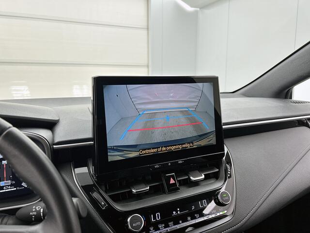 Toyota COROLLA Touring Sports Hybrid 140 Dynamic | Parkeersensoren | Half lederen bekleding | Stoelverwarming | Cruise Control Adaptief |
