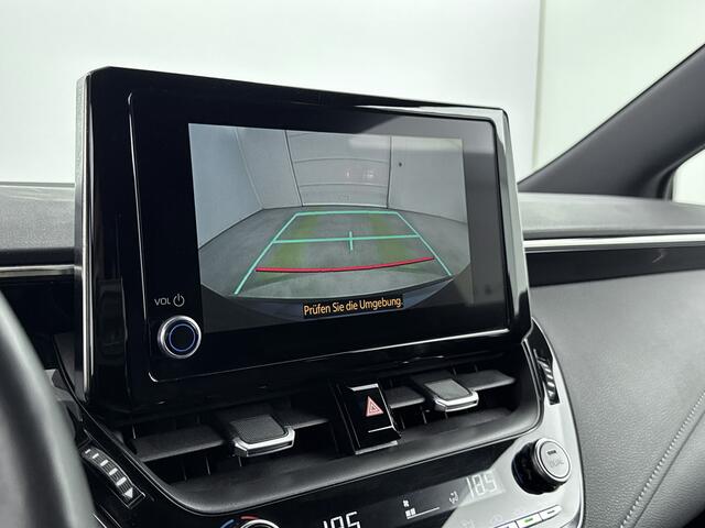 Toyota COROLLA 1.8 Hybrid Style Plus | PDC | Blind Spot | Stuur-Stoelverwarming |