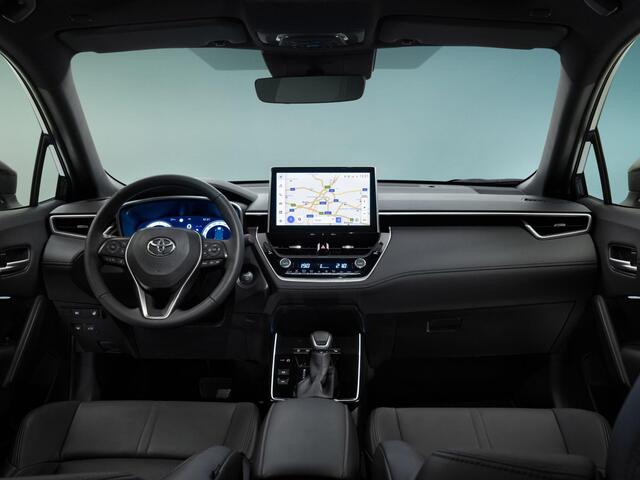 Toyota COROLLA Cross Hybrid 140 Active ¤37.995,- RIJKLAAR! Nu ¤2.000,- voordeel! Nu extra scherp geprijsd!