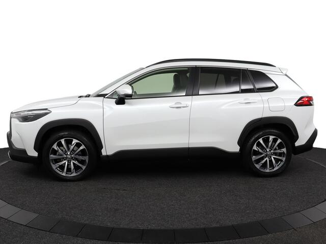 Toyota COROLLA Cross 2.0 High Power Hybrid First Edition | Stoelverwarming | Navigatie | Trekhaak | Parkeersensoren |