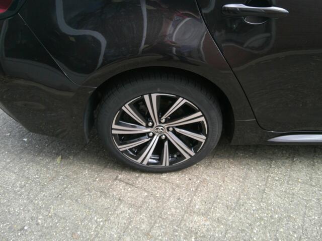 Toyota COROLLA Touring Sports 1.8 Hybrid Business Plus Trekhaak