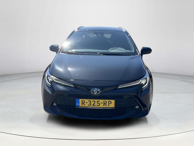 Toyota COROLLA Touring Sports 2.0 Hybrid Business Intro