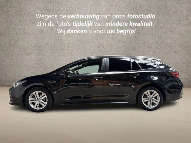 Toyota COROLLA 1.8 Hybrid Sport Automaat (NAVIGATIE, LEDER, VIRTUAL COCKPIT, CAMERA, SPORTSTOELEN, GETINT GLAS, ADAPTIVE CRUISE, NIEUWE APK, NIEUWSTAAT)