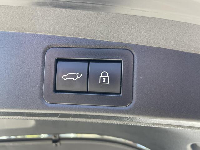 Toyota COROLLA Touring Sports 2.0 Hybrid Premium Panoramadak