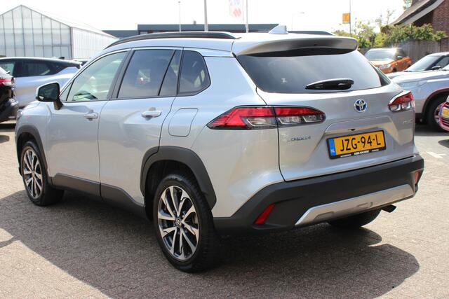 Toyota COROLLA Cross 2.0 Style Hybrid 200 | Elektrische klep | Draadloze lader | Parkeersensoren voor |