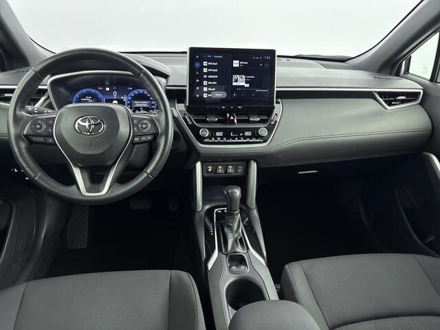 Toyota COROLLA Cross Hybrid 140 Dynamic | Stoel -/ Stuur Verwarming | Navigatie | Onderweg-naar-dealer
