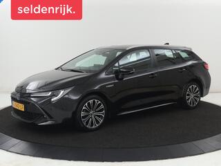 toyota-corolla-1.8-hybrid-business-